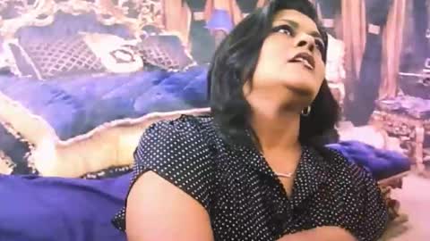 indiancherrypie online show from January 6, 2026, 5:33 am