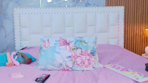 Snapshot of indiancutiie chatting on November 4, 2025, 7:46 pm LITTLE AINHOA online show from November 4, 2025, 7:46 pm