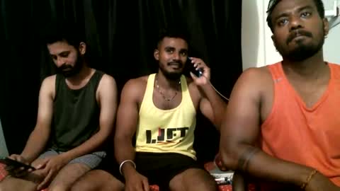 Snapshot of indiandesiguys2023 chatting on September 25, 2025, 6:39 am indian guys for you online show from September 25, 2025, 6:39 am