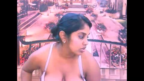 Snapshot of indiandiva27 chatting on February 16, 2026, 7:04 am indiandiva27 online show from February 16, 2026, 7:04 am