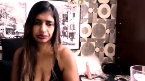 indianhoneyx online show from February 15, 2026, 6:10 am