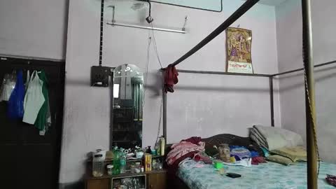 Snapshot of indianjhonnysins chatting on February 27, 2026, 1:00 pm BOREDILDO online show from February 27, 2026, 1:00 pm