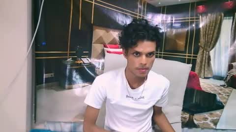 Snapshot of indianlipstickluna chatting on July 15, 2026, 5:40 pm Bradz online show from July 15, 2026, 5:40 pm