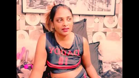 Snapshot of indianplaymate chatting on December 5, 2025, 6:15 pm indianplaymate online show from December 5, 2025, 6:15 pm