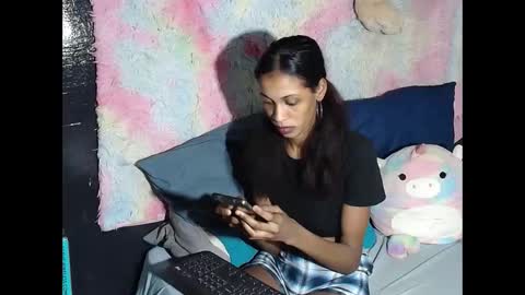 indianqueen5 online show from December 1, 2025, 12:37 am