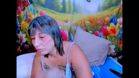 indianroxy27 online show from May 19, 2026, 6:03 pm