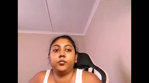 indianruby21 online show from February 18, 2026, 9:16 am