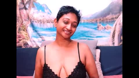 Snapshot of indianspicy69 chatting on December 3, 2024, 1:08 am Shreya online show from December 3, 2024, 1:08 am