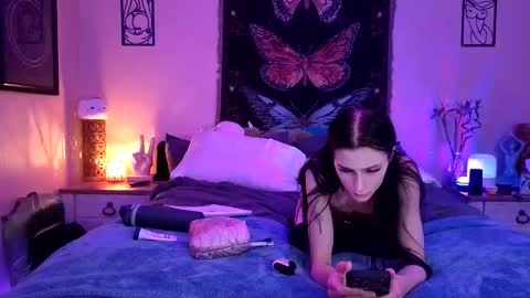 Indigo Bay online show from June 11, 2026, 5:27 am