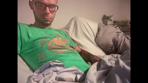 just1dude online show from December 3, 2024, 4:25 am