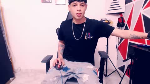 matias online show from December 19, 2025, 5:25 am