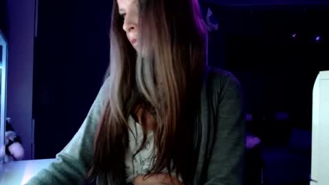 Snapshot of inesdesire chatting on January 30, 2025, 6:21 pm InesDesire online show from January 30, 2025, 6:21 pm