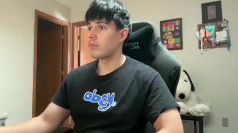 Lucas online show from February 15, 2025, 7:50 pm