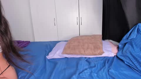 Snapshot of infinitesex2 chatting on February 24, 2025, 3:23 am Samantha and chris online show from February 24, 2025, 3:23 am