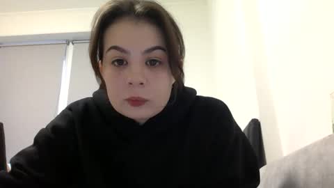 Snapshot of ingawell chatting on October 31, 2025, 6:47 am Inga online show from October 31, 2025, 6:47 am