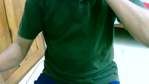 Inglorious Hairy Uncut online show from December 9, 2024, 4:37 pm