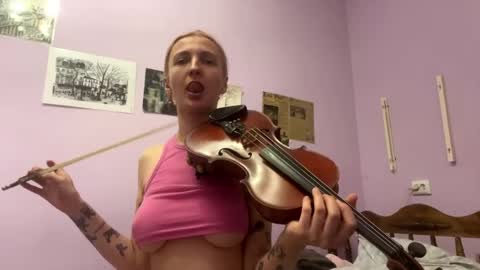 ingridmayer online show from May 26, 2026, 8:16 pm