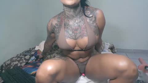Snapshot of ink_brunette chatting on October 5, 2025, 6:28 pm ink brunette online show from October 5, 2025, 6:28 pm