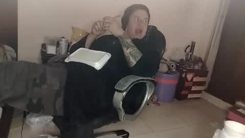 Snapshot of inkedsinners chatting on October 13, 2025, 10:43 pm inkedsinners online show from October 13, 2025, 10:43 pm