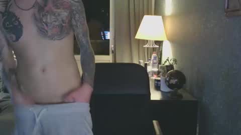 Snapshot of inkedsweed69 chatting on April 10, 2026, 8:13 pm inkedsweed69 online show from April 10, 2026, 8:13 pm