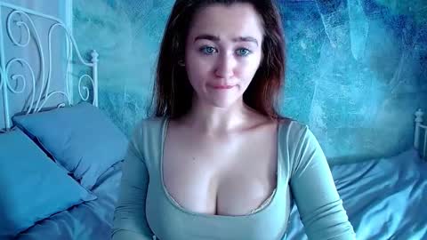 Snapshot of innnita chatting on January 19, 2026, 1:31 am Lina online show from January 19, 2026, 1:31 am