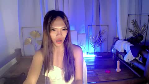 Snapshot of innocent_lover_ziaxx chatting on March 26, 2026, 10:15 pm your zia online show from March 26, 2026, 10:15 pm