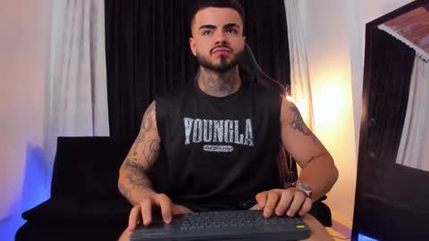 Brayan Chavez online show from March 8, 2026, 2:59 am