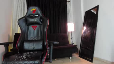 Brayan Chavez online show from March 25, 2026, 3:34 am