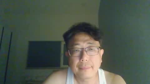 insuclee197641 online show from April 14, 2026, 2:45 pm