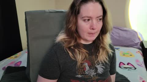 Faye online show from April 8, 2026, 5:40 am