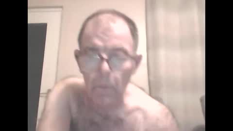 Snapshot of inthemood63 chatting on December 18, 2024, 12:10 am inthemood63 online show from December 18, 2024, 12:10 am