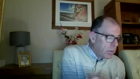 Snapshot of inthemood63 chatting on October 12, 2025, 8:08 pm inthemood63 online show from October 12, 2025, 8:08 pm