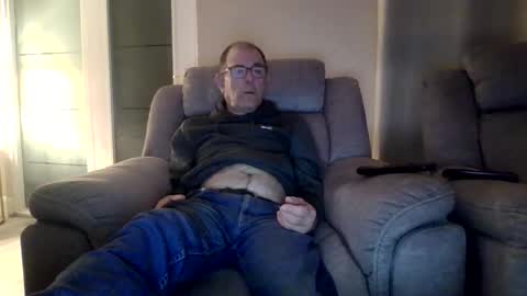 Snapshot of inthemood63 chatting on October 21, 2025, 8:53 pm inthemood63 online show from October 21, 2025, 8:53 pm