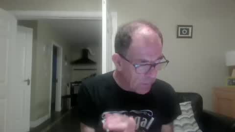 Snapshot of inthemood63 chatting on June 27, 2026, 9:42 pm inthemood63 online show from June 27, 2026, 9:42 pm