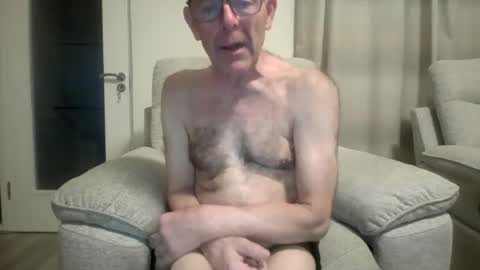 Snapshot of inthemood63 chatting on July 28, 2026, 8:52 pm inthemood63 online show from July 28, 2026, 8:52 pm