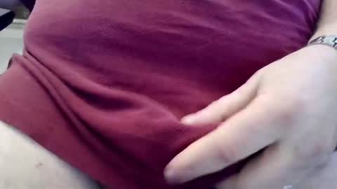 iphorny online show from February 8, 2025, 8:42 am