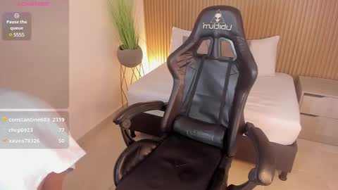 Irantzu online show from December 28, 2024, 10:44 pm