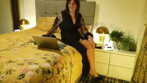 Irena Adler online show from July 17, 2026, 11:31 pm