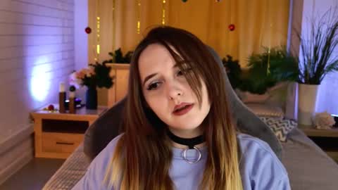 IreneBailey online show from December 22, 2025, 2:03 pm