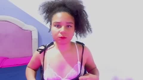 Snapshot of irenemontero chatting on July 10, 2026, 12:19 pm irenemontero online show from July 10, 2026, 12:19 pm