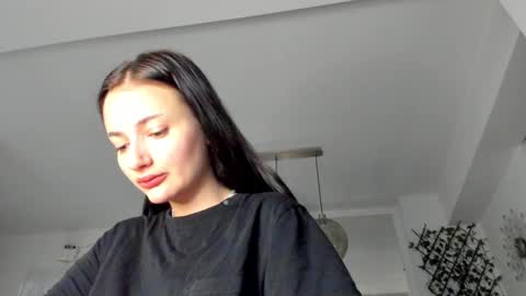 Snapshot of irenevon chatting on January 21, 2025, 5:49 am Ir s room online show from January 21, 2025, 5:49 am