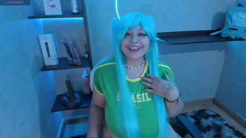 iriisfeitan online show from October 31, 2025, 10:27 am