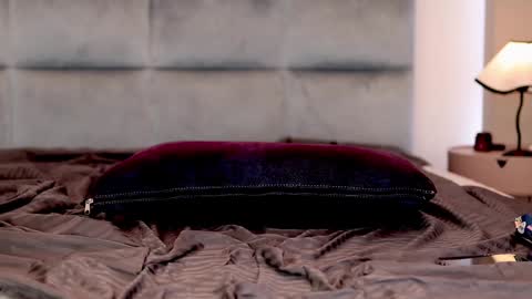 Rhaenyra online show from December 20, 2024, 7:55 am