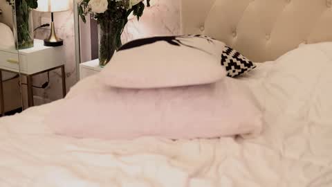 Rhaenyra online show from February 18, 2025, 9:21 am