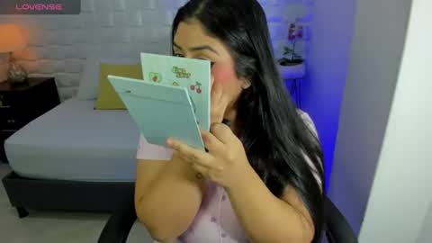 Snapshot of iris_torrez chatting on June 24, 2026, 12:26 pm Iris online show from June 24, 2026, 12:26 pm