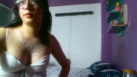 Camilla online show from December 27, 2024, 2:25 am