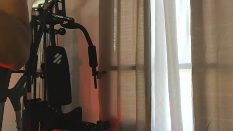 Iris Fit online show from May 31, 2026, 8:21 pm