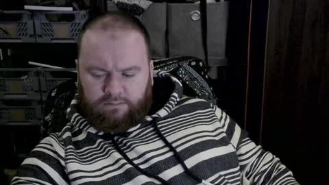 twitter theirishman205 online show from December 19, 2024, 5:40 pm