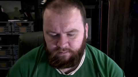 twitter theirishman205 online show from December 31, 2024, 1:52 pm