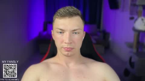 Snapshot of iron__chapman chatting on October 22, 2025, 9:14 pm Iron online show from October 22, 2025, 9:14 pm